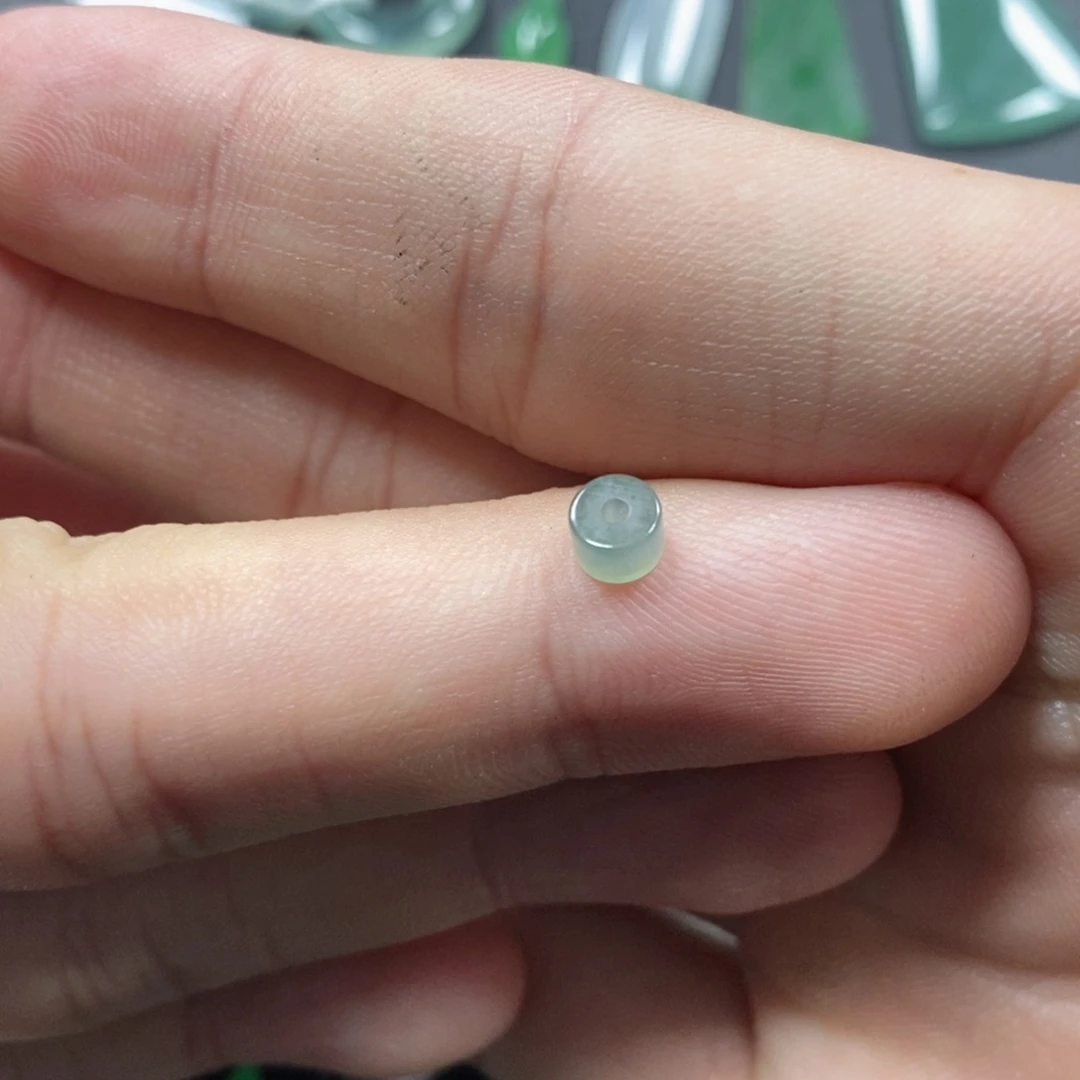 翡翠挂件未镶嵌叮*翡翠珠宝翡翠珠宝