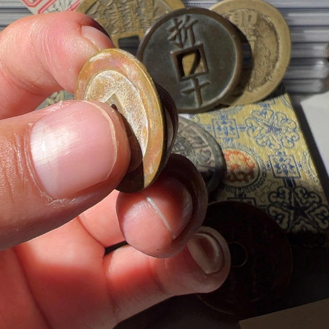 铜铜文创钱币挂件8号