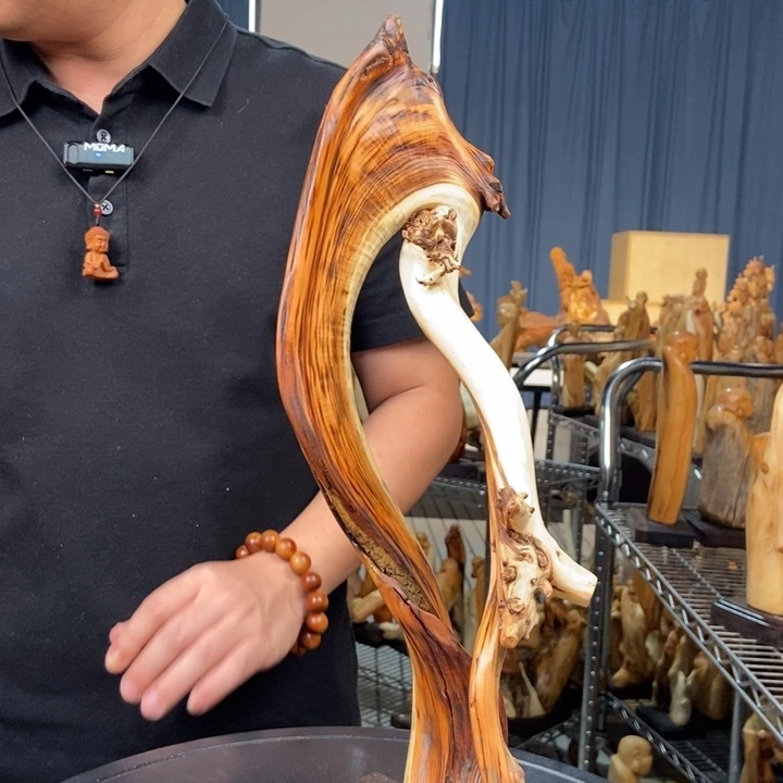 柏木（崖柏）随型摆件