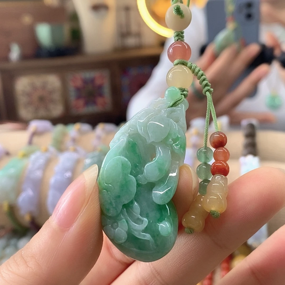 翡翠未镶嵌挂件翡翠钥匙扣