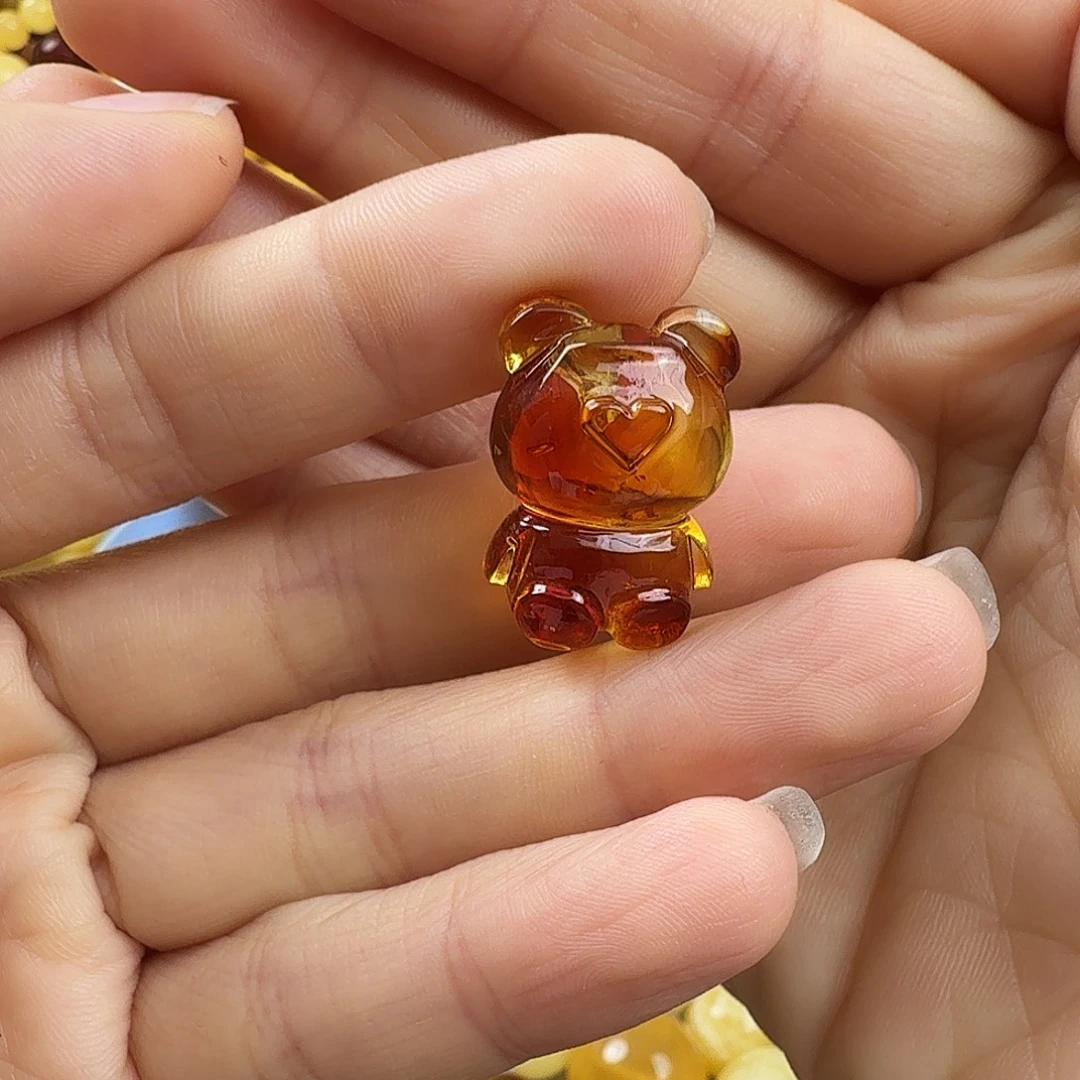 琥珀未镶嵌珠宝奇石