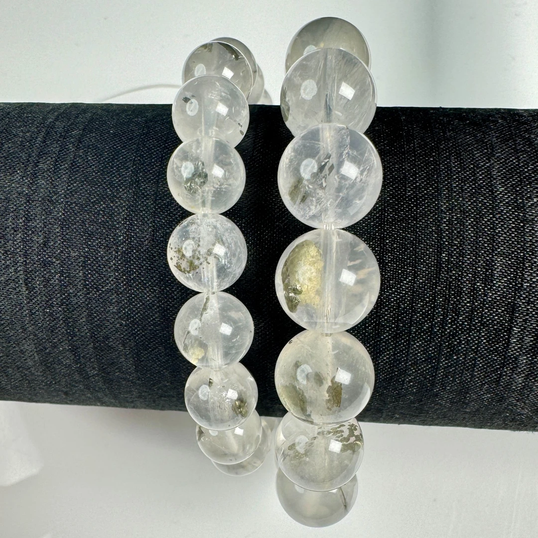 HF0001白幽灵共生黄铜矿（天然珠宝多样性发其一）