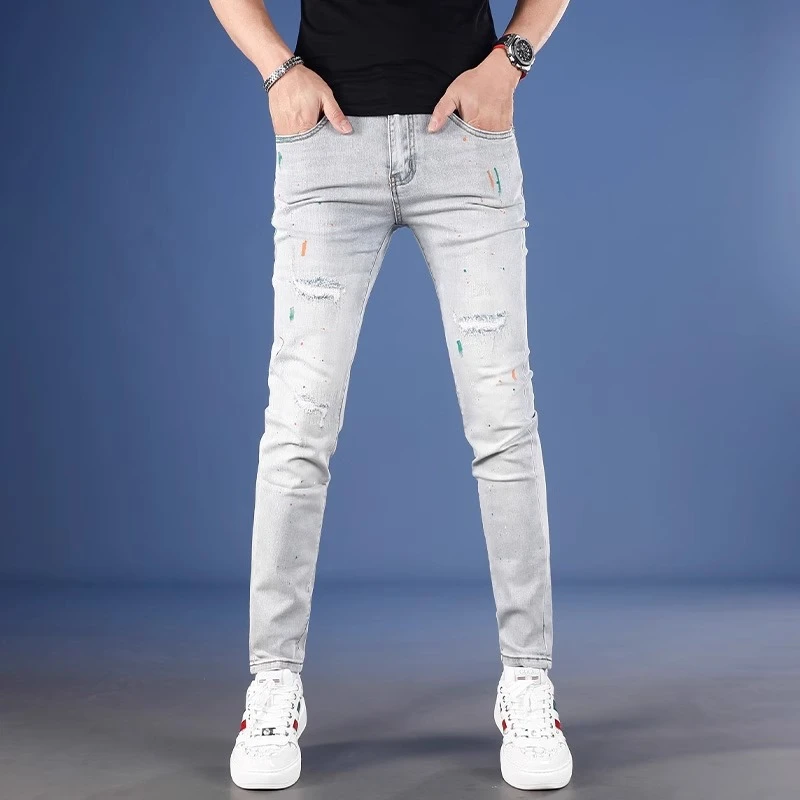 浅色破洞牛仔裤男款爆款2025新款夏季薄款修身小脚高端弹力裤子男