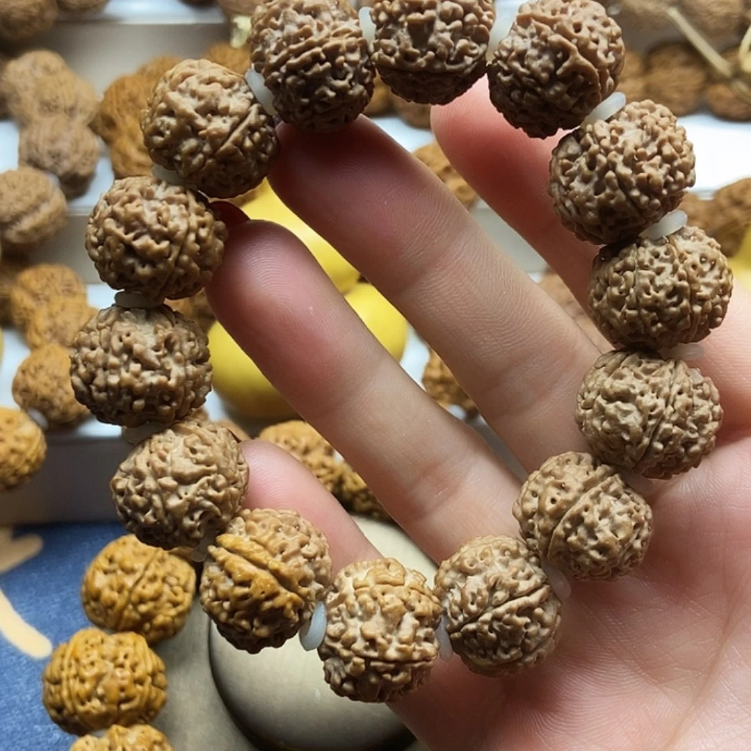 金刚菩提吊坠六瓣梅花