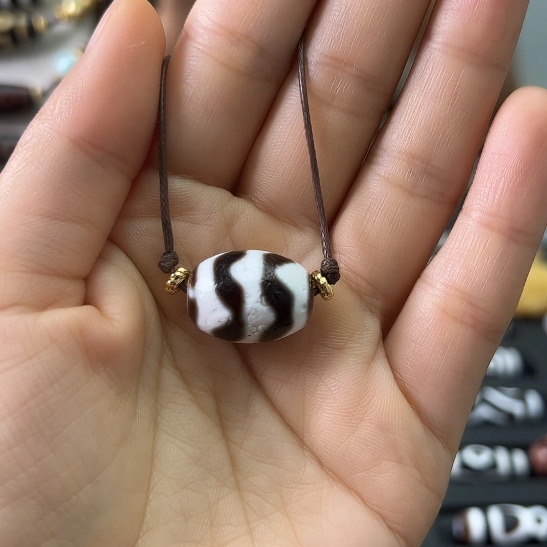 玛瑙/玉髓未镶嵌吊坠