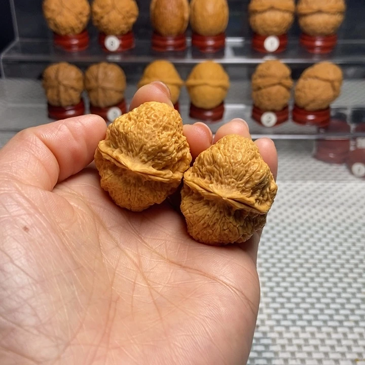 文玩核桃把件17麒麟金蟾