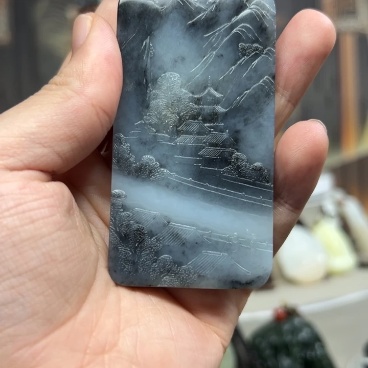 和田玉未镶嵌把件