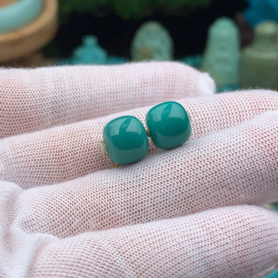 绿松石未镶嵌颈饰10.5mm