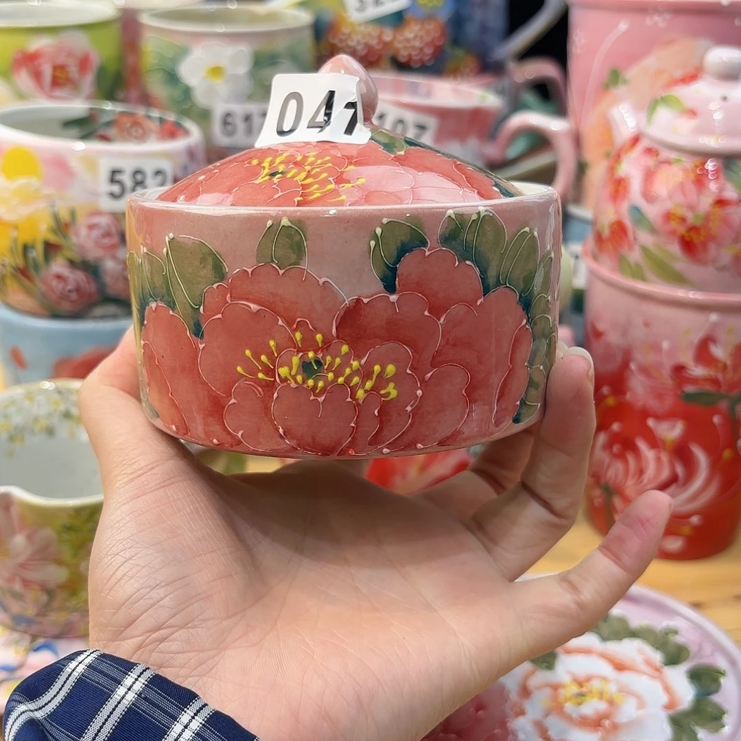 瓷片兔兔哈哈笑的想