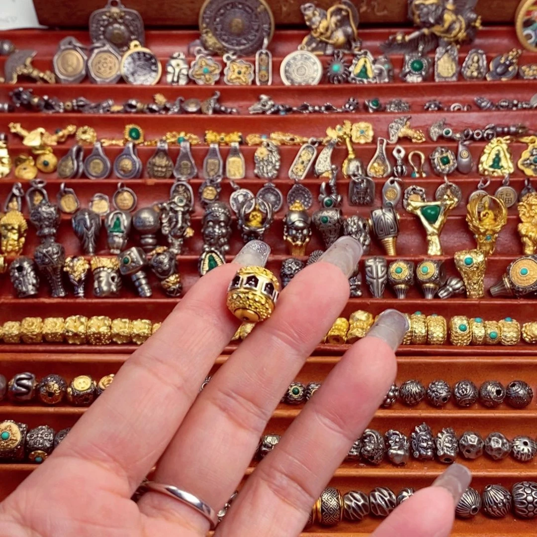 董***军柏香籽/百香籽吊坠