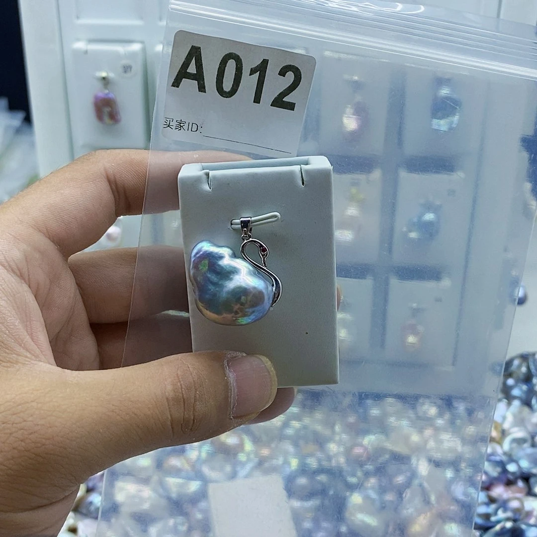 淡水珍珠合金颈饰