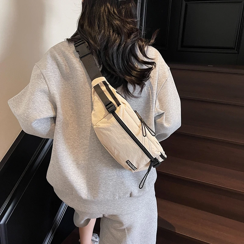 帆布休闲单肩包女2024新款潮斜挎包夏天运动胸包小众百搭ins腰包