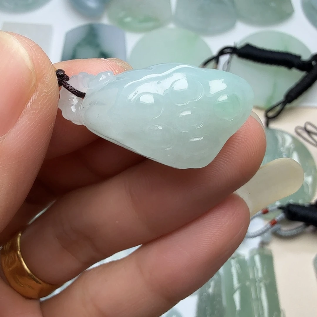 翡翠未镶嵌颈饰天然缅甸翡翠A货冰种