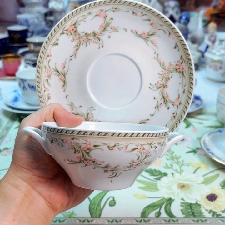 摆件欧洲中古瓷器编号33