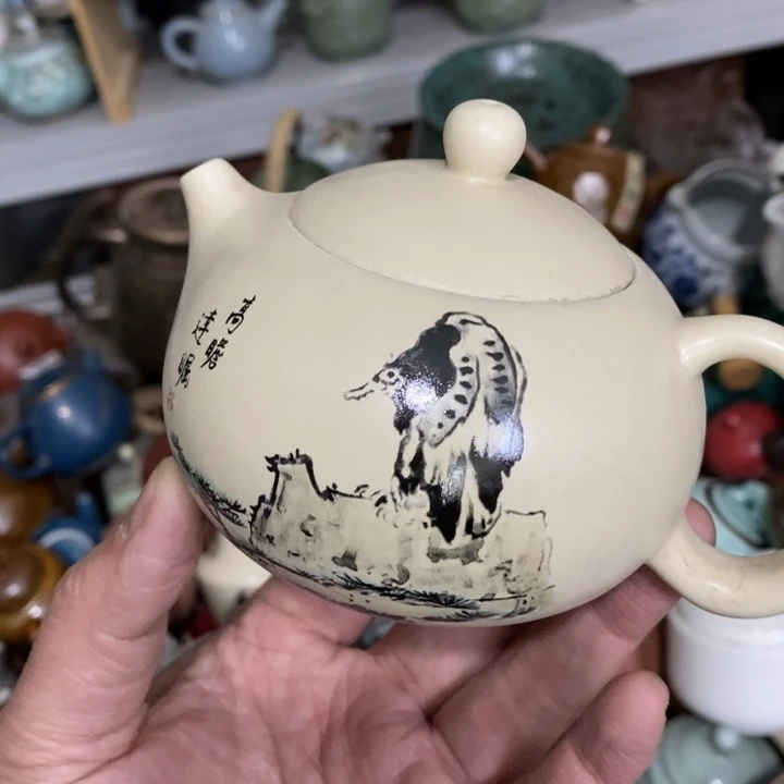 陶瓷艺术品及陶瓷壶