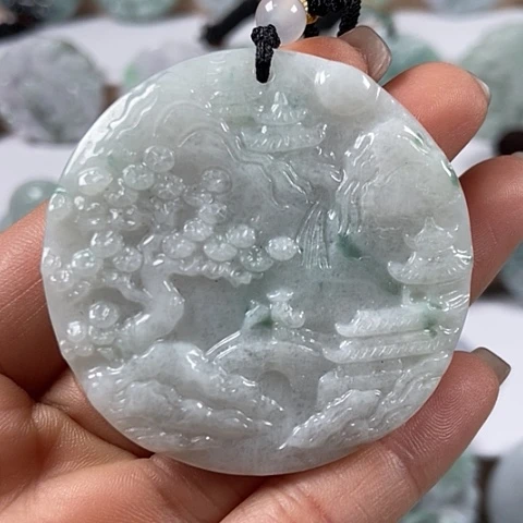 翡翠颈饰未镶嵌山水牌福利