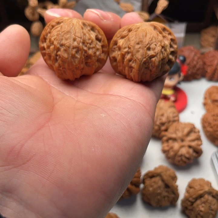 吊坠文玩核桃磨盘，39