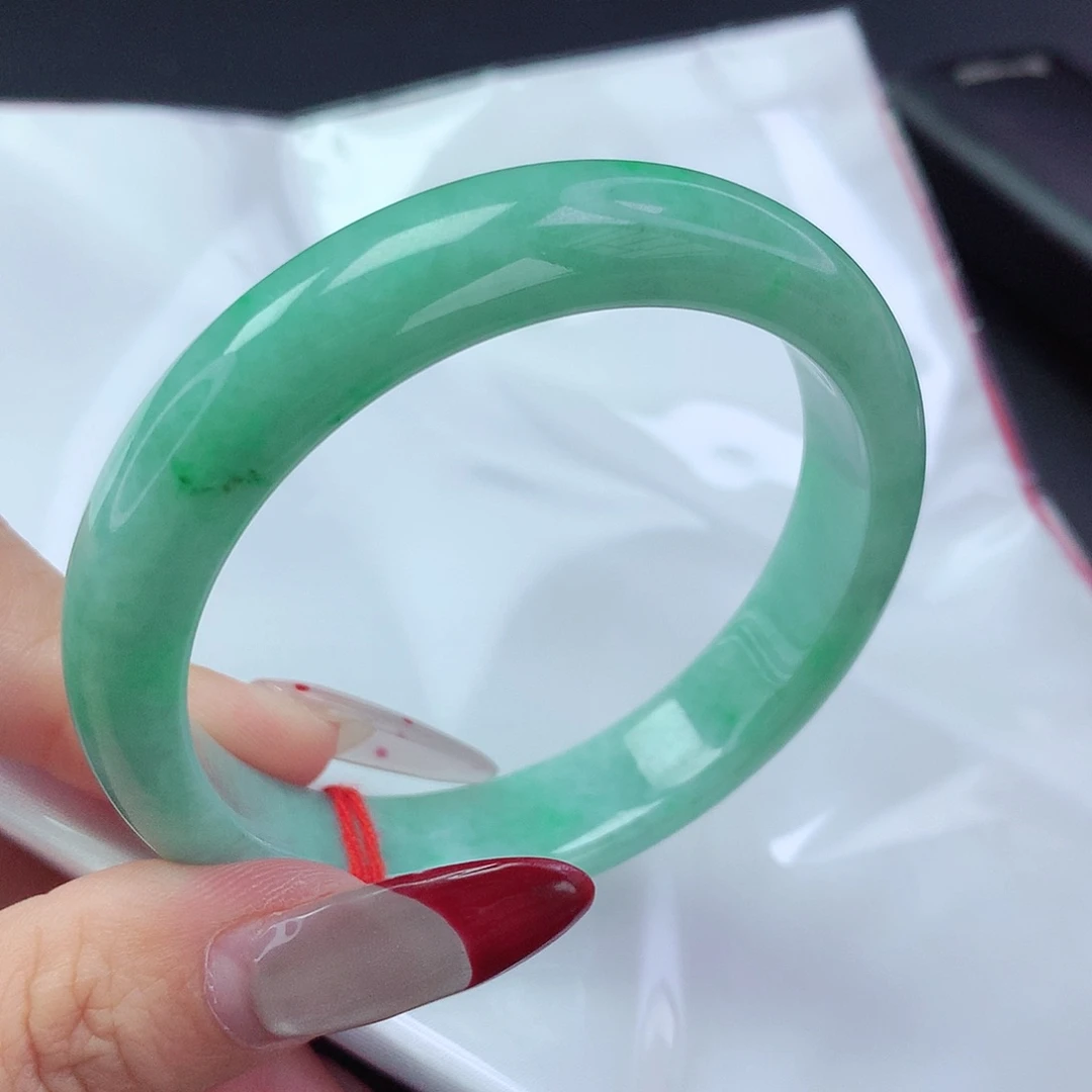 【闪购商品】翡翠手镯未镶嵌s x