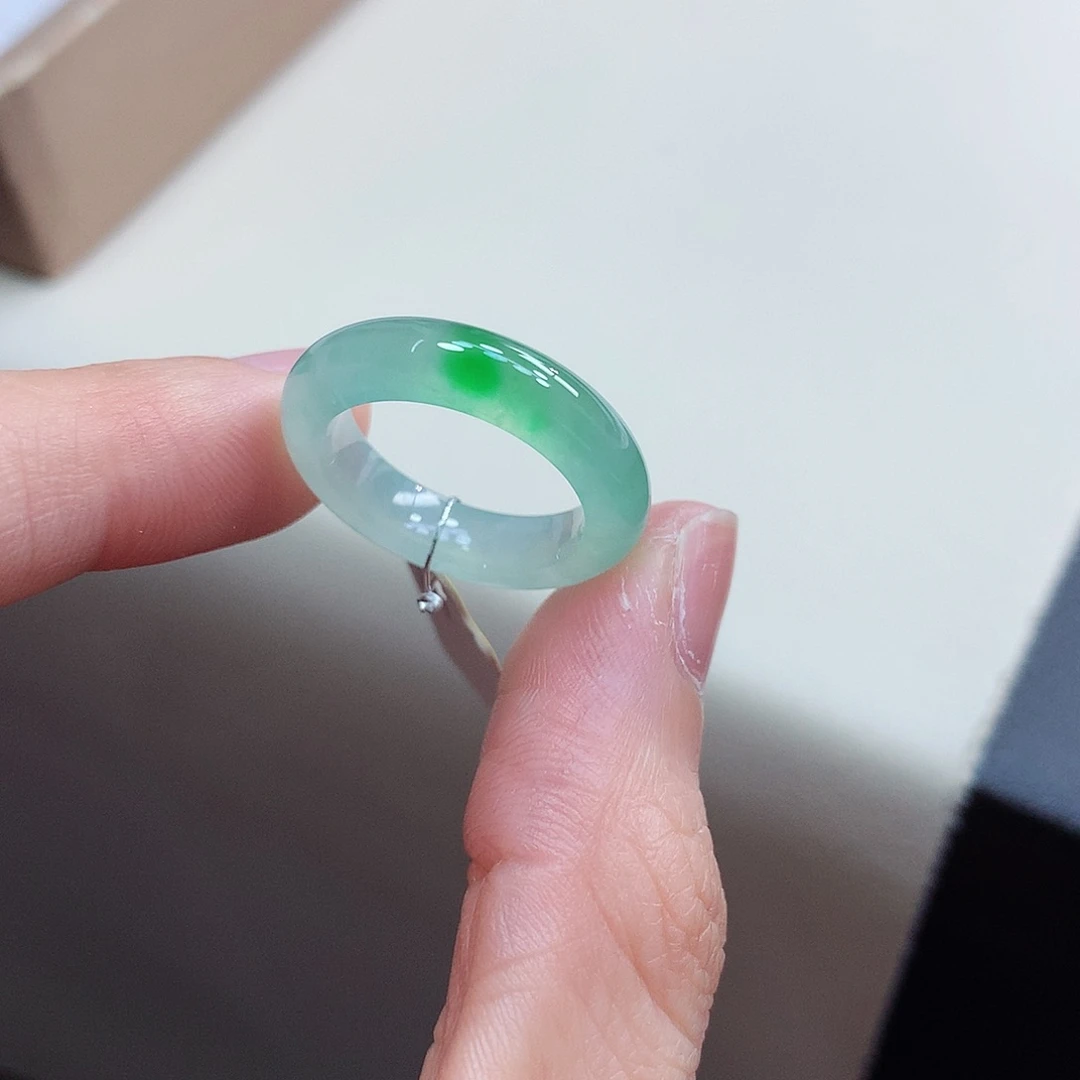 翡翠戒指未镶嵌12号