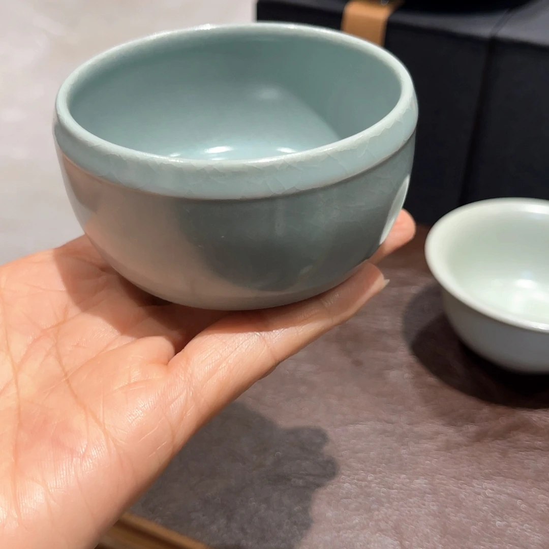 齐***U杯子仿古的风格也有不同寻常不同风