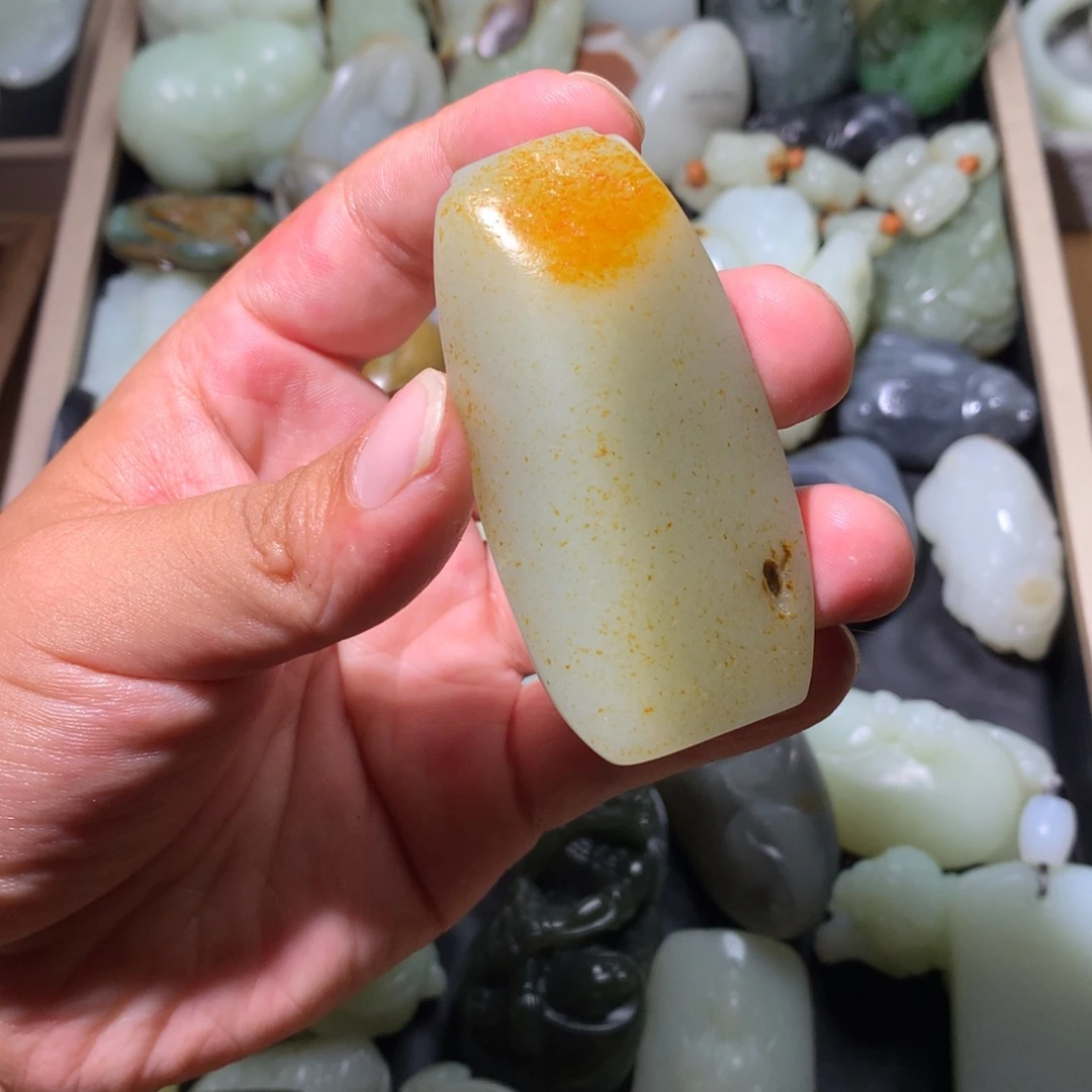 千***语未镶嵌和田玉（糖玉）挂件