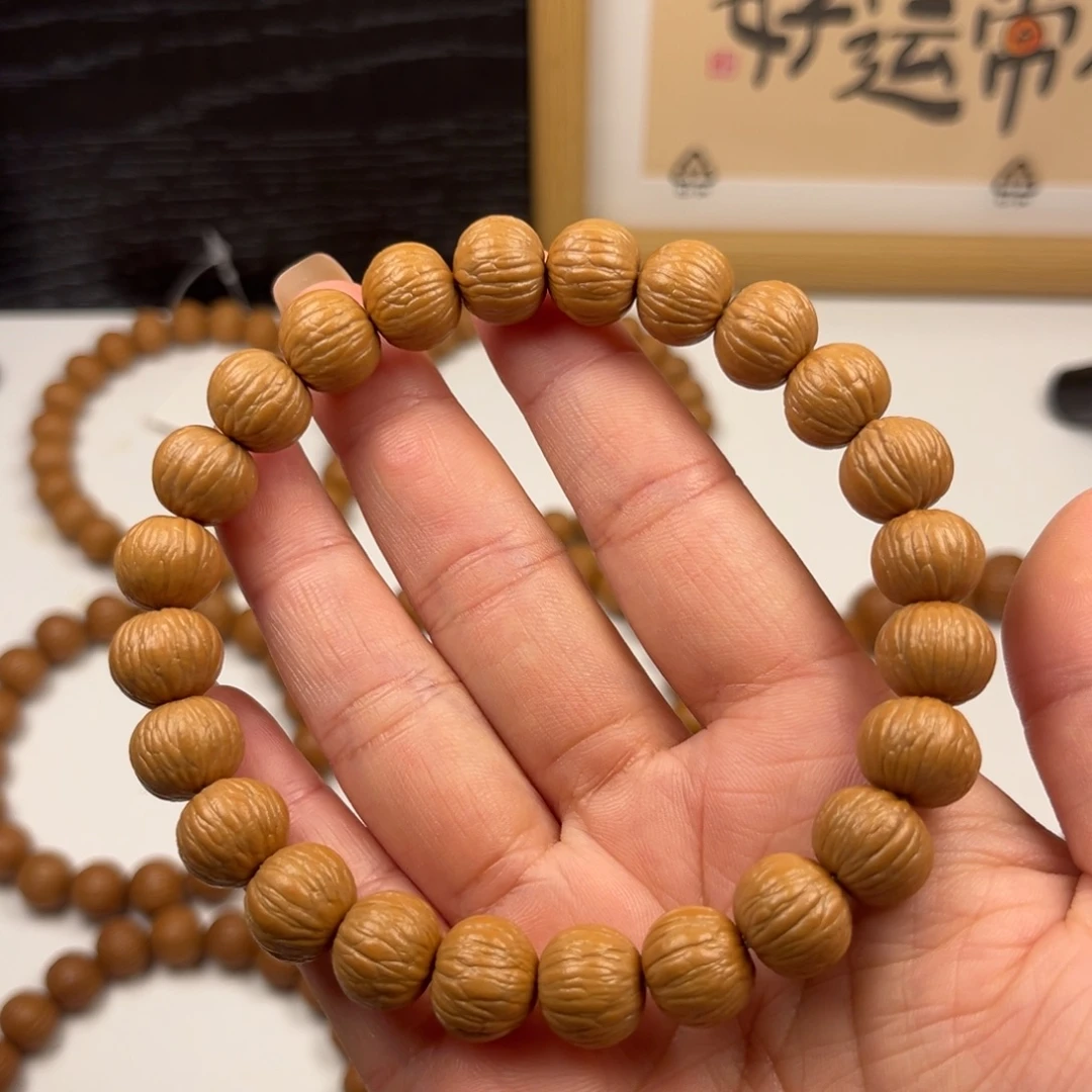 Y***M吊坠猴头核桃土豪