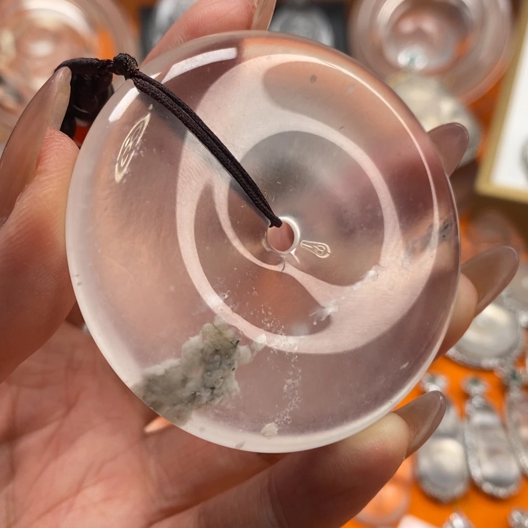 石英质玉扣未镶嵌车挂