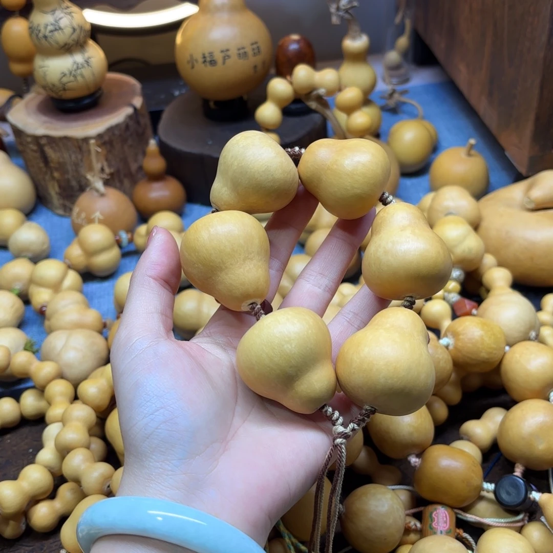 哇***欧天然葫芦默认微瑕