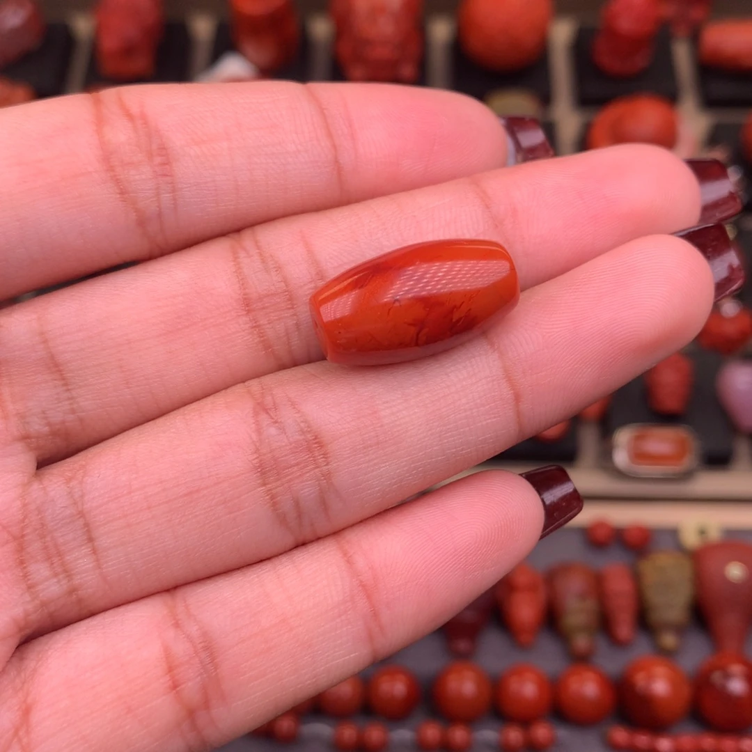 南红玛瑙未镶嵌桶珠10+