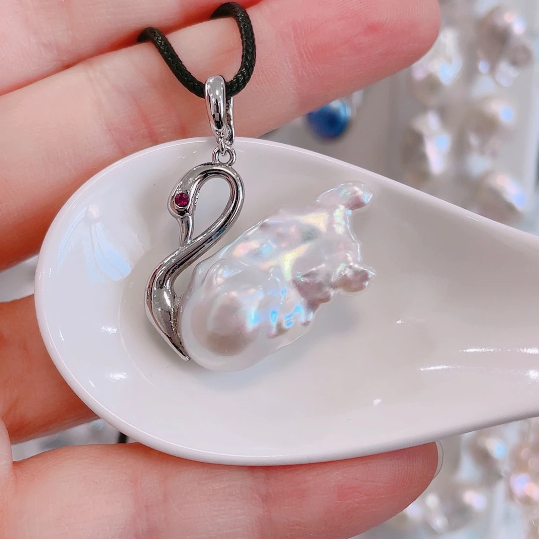 颈饰未镶嵌淡水珍珠