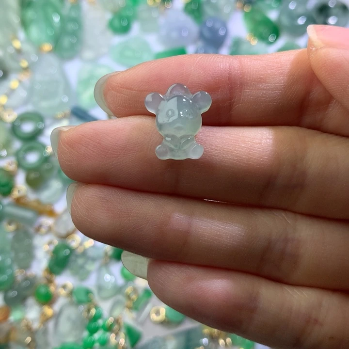 翡翠裸石飘花老鼠