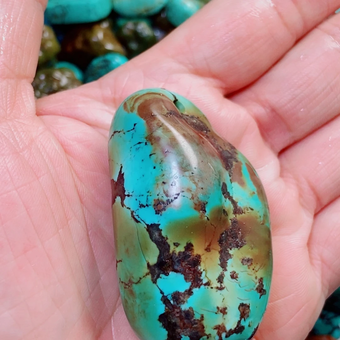 绿松石未镶嵌挂件