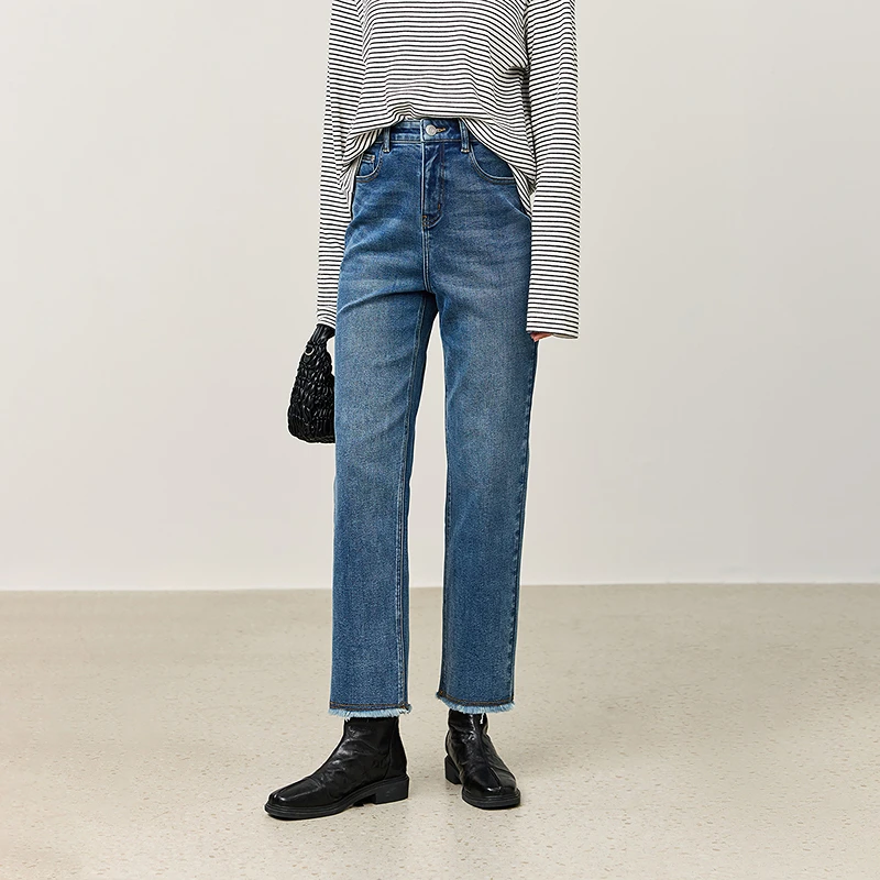 LILY新款时尚简约宽松直筒毛边百搭女装九分牛仔裤124409GJ903