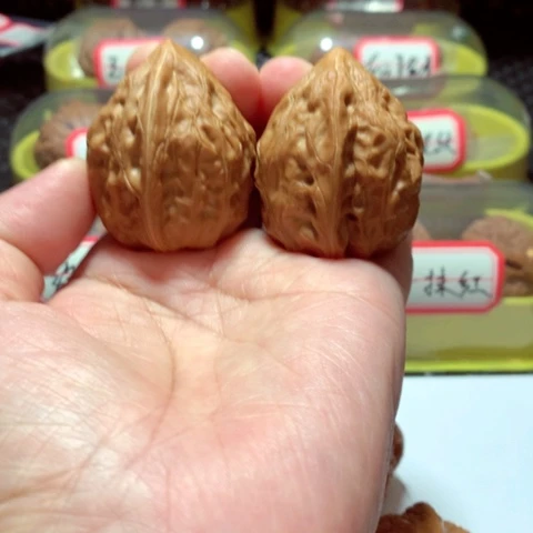 吊坠文玩核桃蜡皮鸡头
