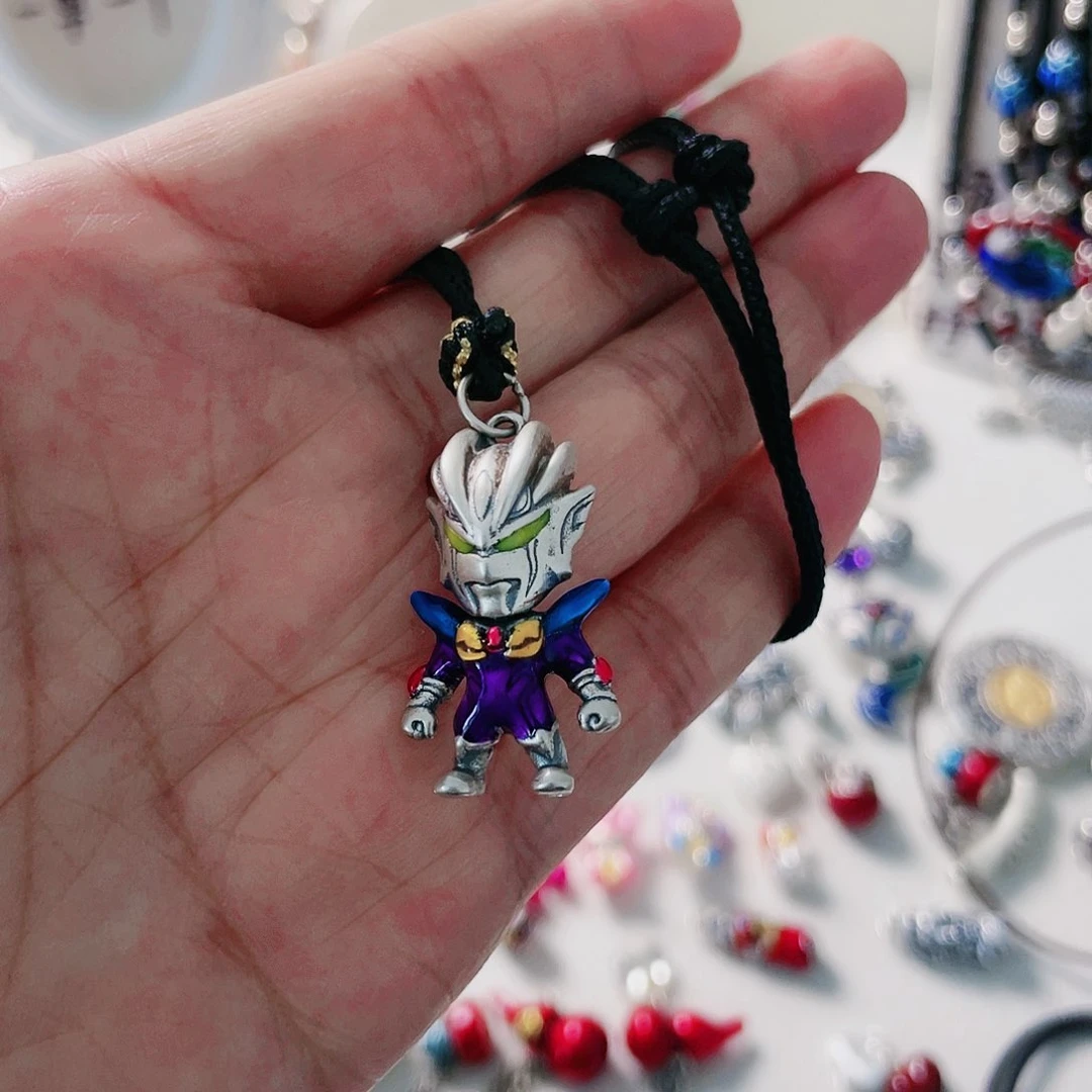 珐琅吊坠足银奥特曼