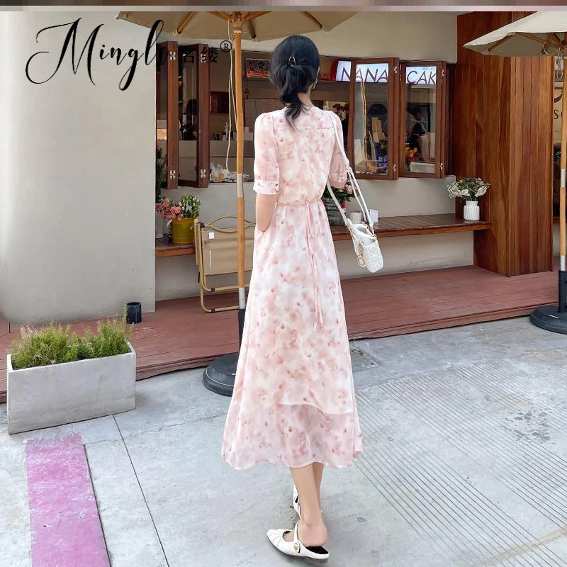 碎花连衣裙2025夏季新款女装高级感超好看小个子气质茶歇法式长裙