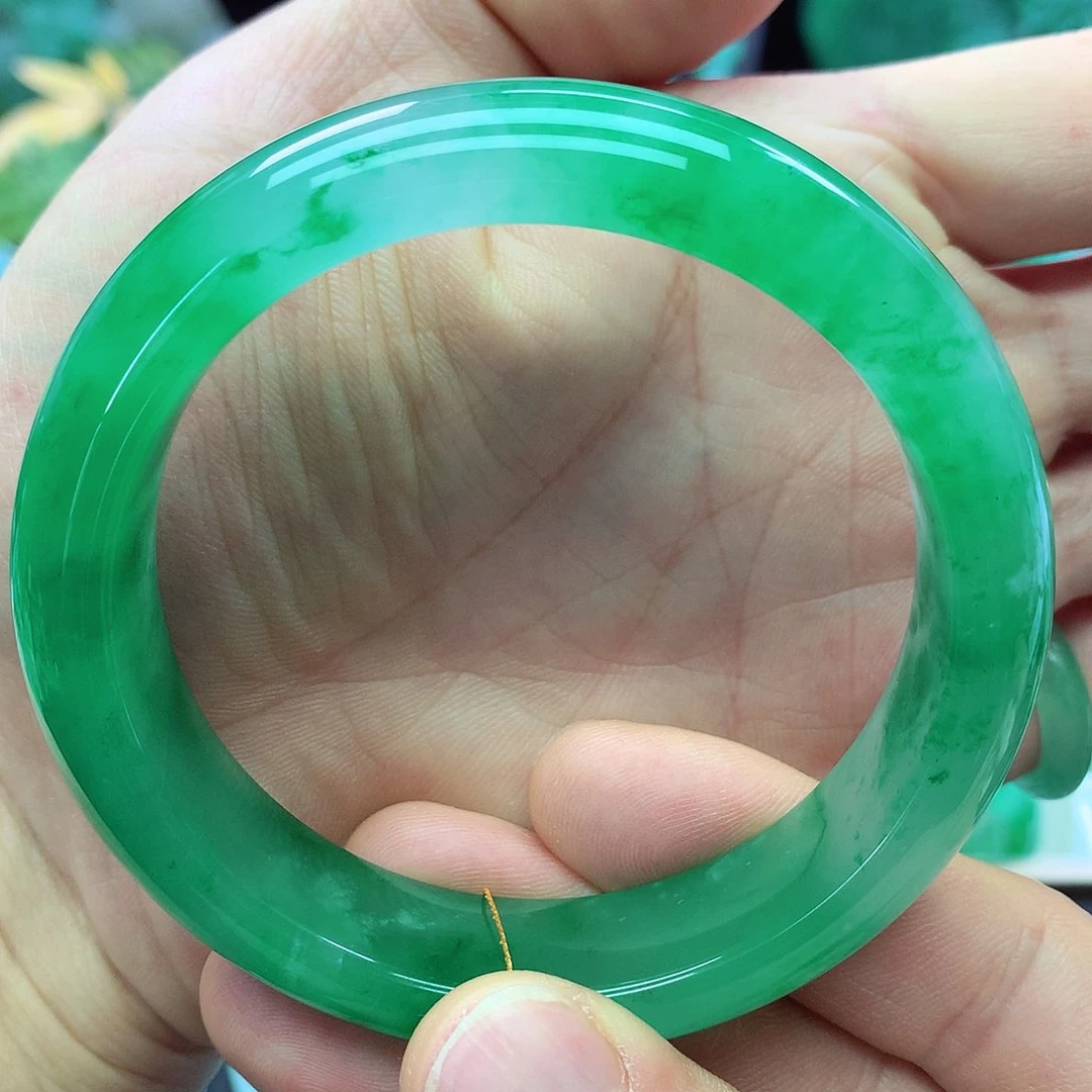 石英质玉手镯未镶嵌安