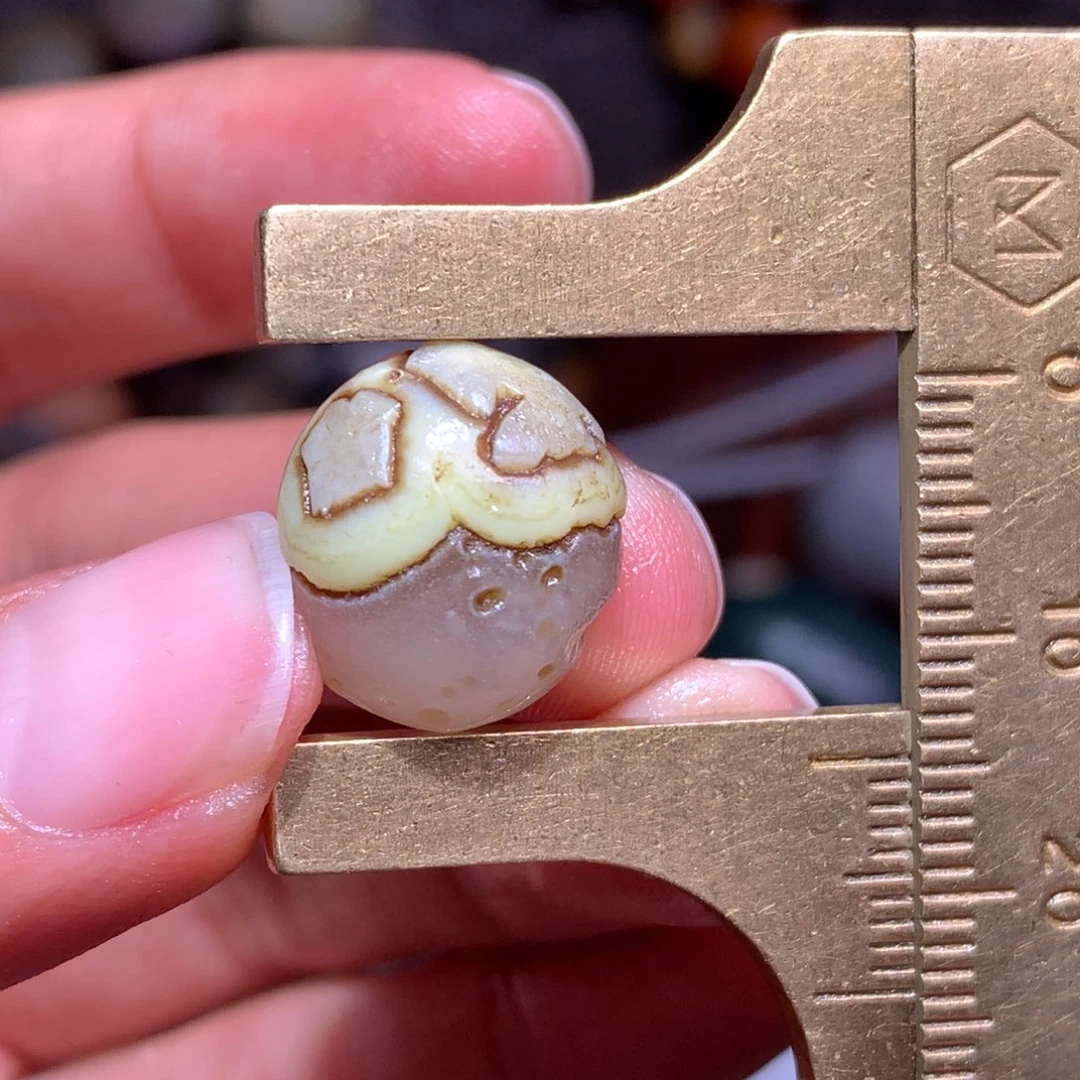 未镶嵌玛瑙/玉髓珠宝半成品