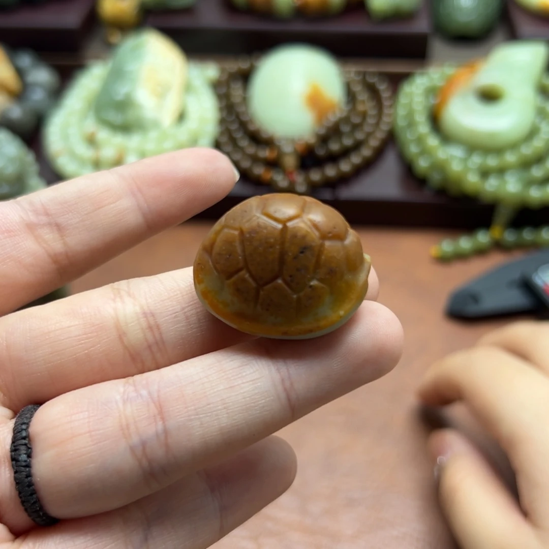 和田玉未镶嵌珠宝奇石