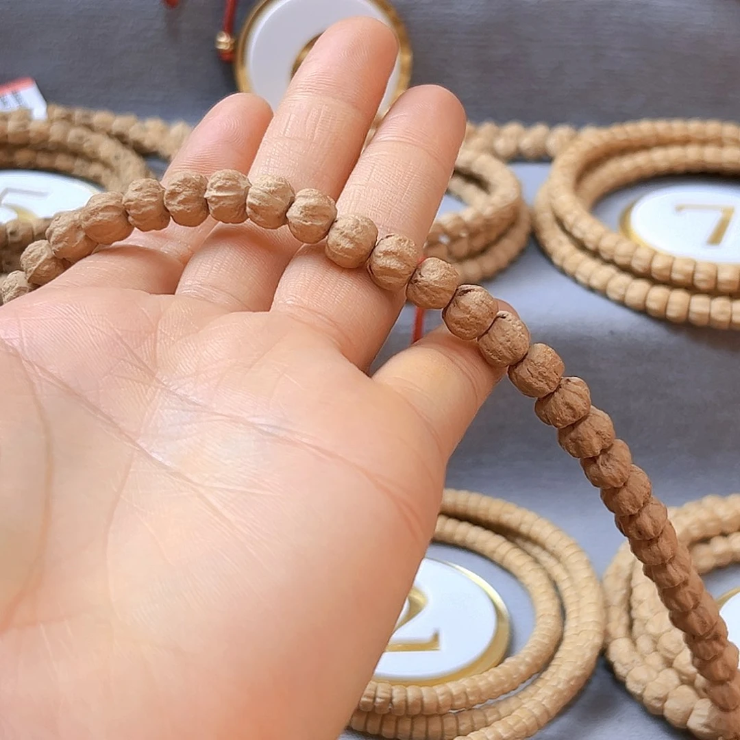 柏香籽/百香籽手串福**满