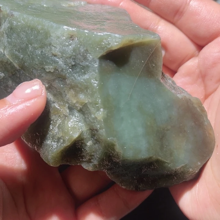 和田玉未镶嵌珠宝奇石