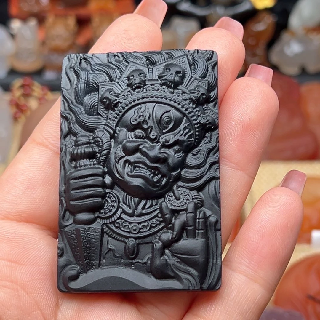 玛瑙/玉髓颈饰合金神*鲸