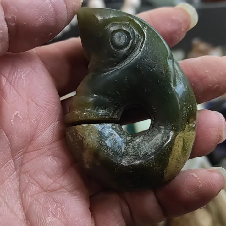 和田玉（糖玉）未镶嵌挂件