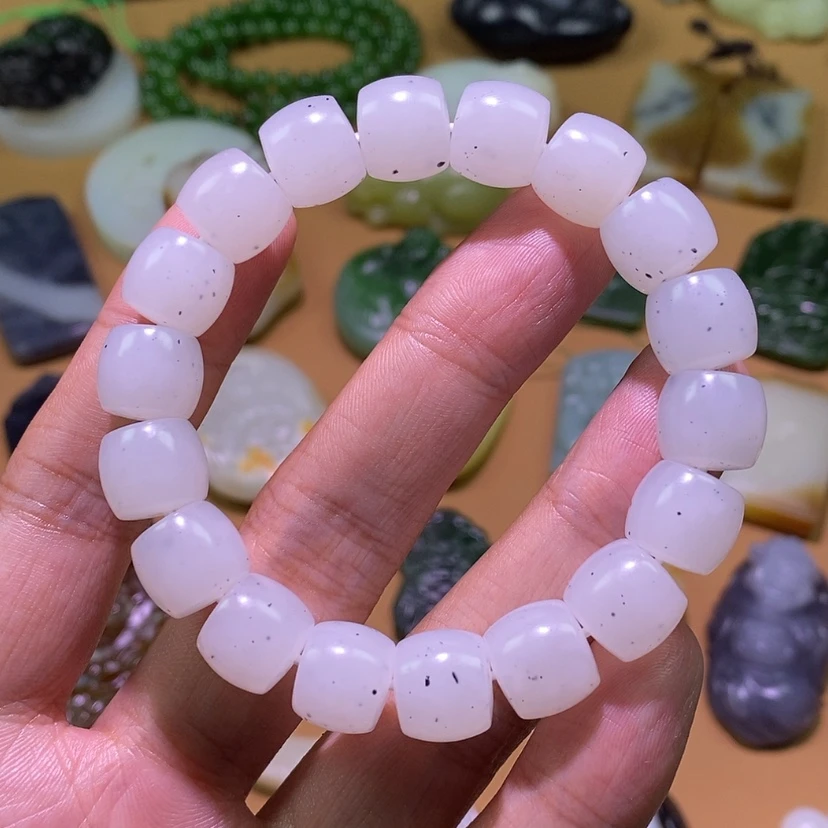 【闪购商品】未镶嵌和田玉挂件B**O