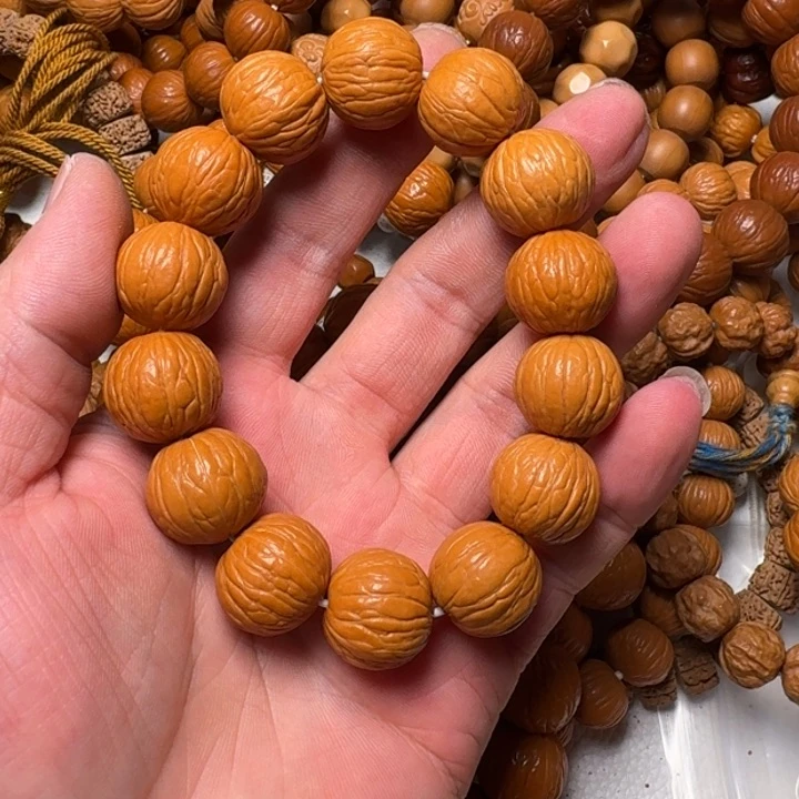 桃核吊坠聚宝盆手串