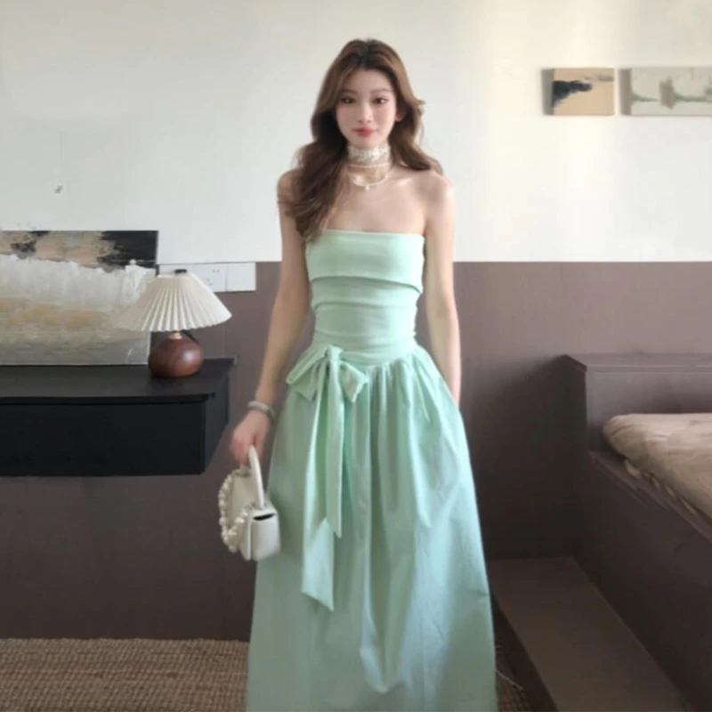 薄荷绿一字肩抹胸连衣裙子女夏季2025新款海边度假收腰长裙2742