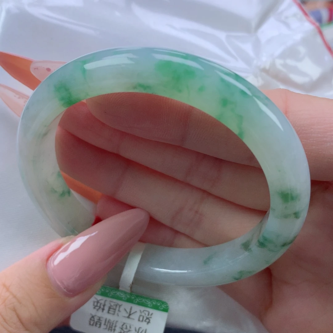 翡翠手镯未镶嵌缅甸天然翡翠A货55