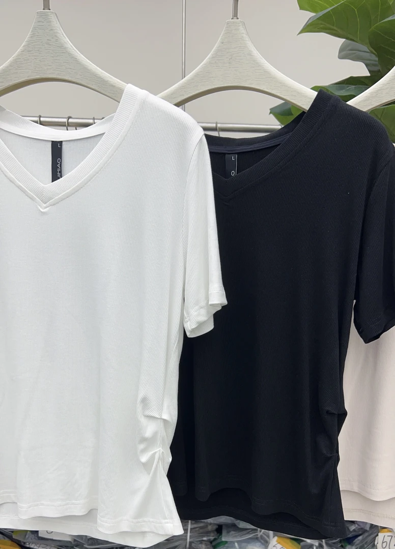 水淼春款修身短袖