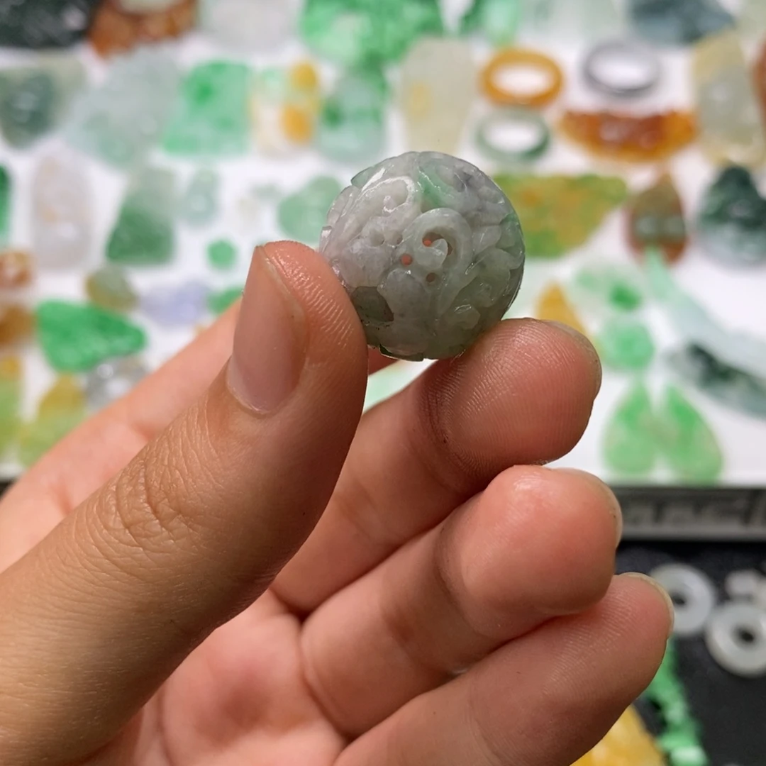 定制翡翠未镶嵌珠子