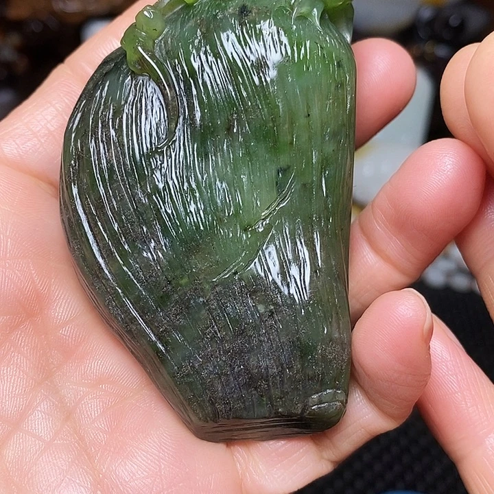 水***财和田玉未镶嵌挂件